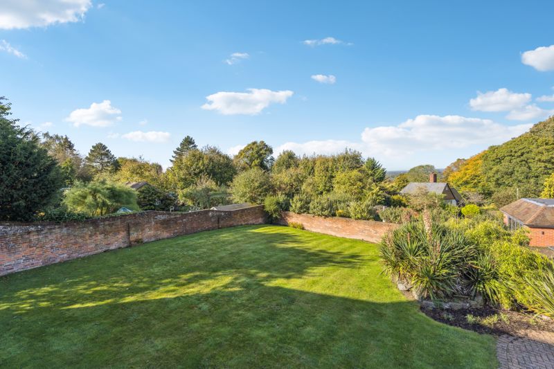 Photo 2- click for photo gallery